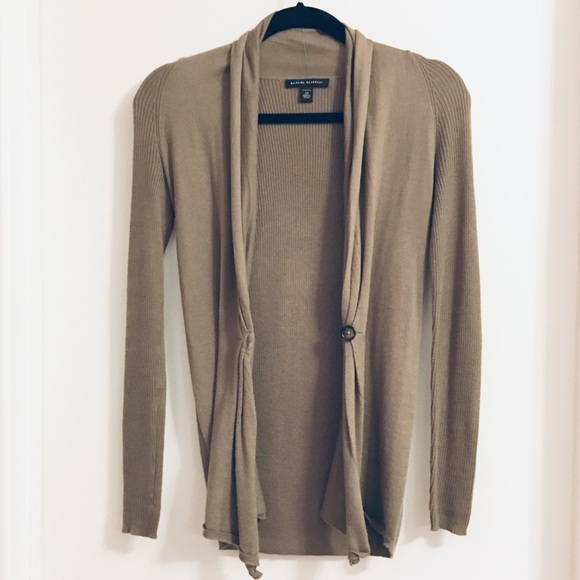 BANANA REPUBLIC SILK-BLEND KNIT CARDIGAN - Picture 3 of 7